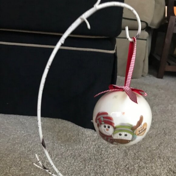 Sockings Blinking Snowman & Moose “Best Friends” Ornament w/ Birch Stand. - Picture 1 of 3